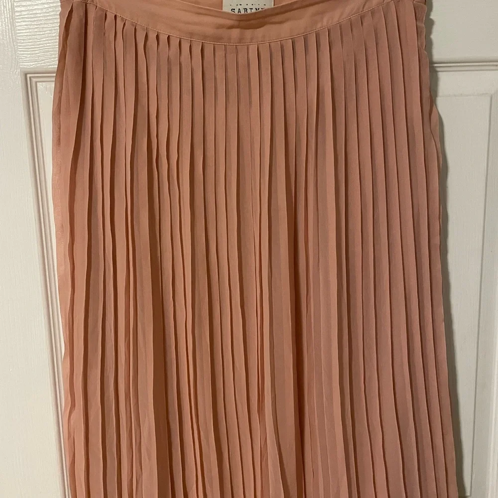 Sabine pleated maxi skirt - Picture 5 of 8